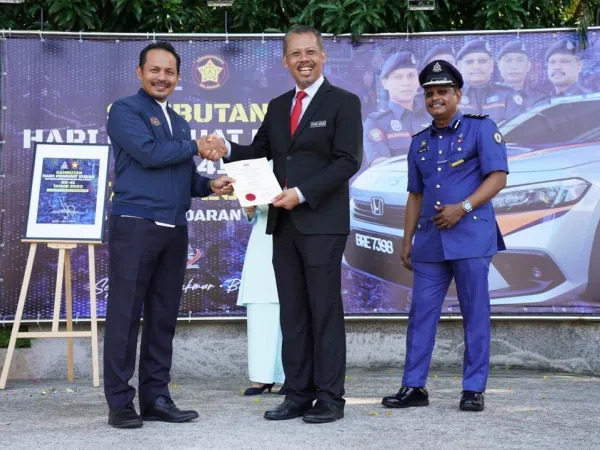 Majlis Penyerahan Watikah Pelantikan Pegawai Pilihan Raya Umum Dewan Negeri Selangor Ke-15
