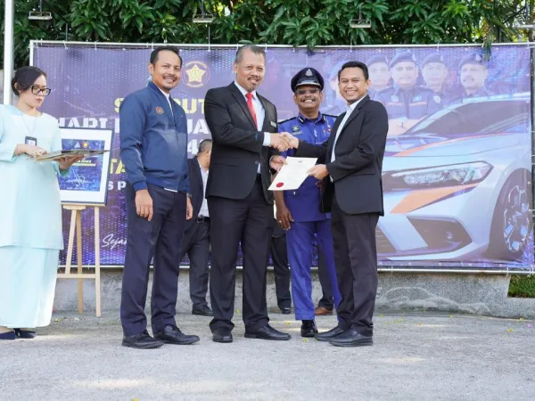 Majlis Penyerahan Watikah Pelantikan Pegawai Pilihan Raya Umum Dewan Negeri Selangor Ke-15