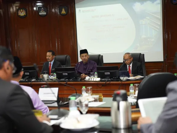 Mesyuarat Majlis Bil. 7/2023