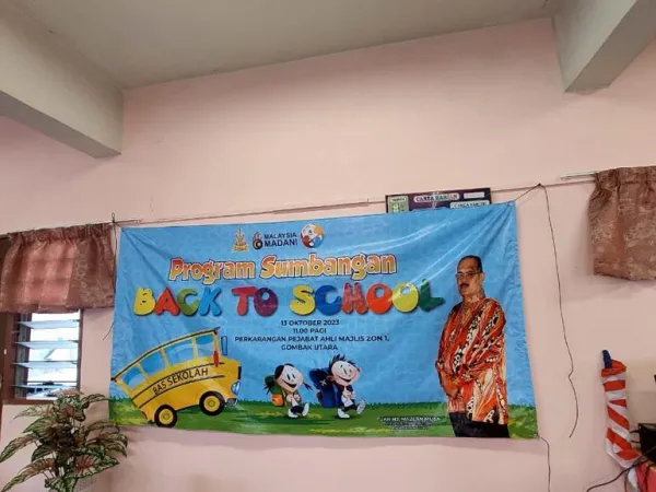 Program Sumbangan 'Back To School' Ahli Majlis Zon 1
