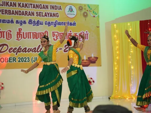 Majlis Sinaran Deepavali 2023