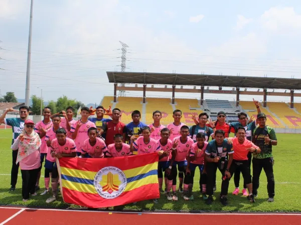 Kejohanan Liga Bola Sepak Remaja