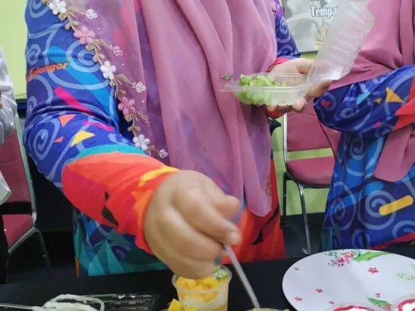 Program Bengkel Pembuatan Aiskrim Yogurt Viral