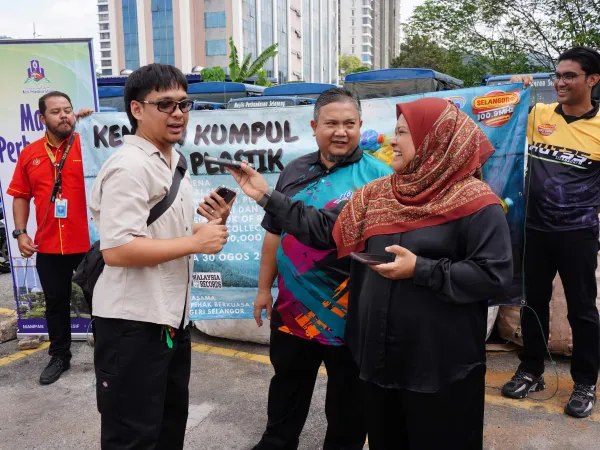 KEMPEN PENGUMPULAN BOTOL PLASTIK 100,000 KG SEMPENA JELAJAH ASPIRASI MALAYSIA 2025