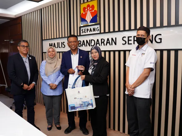 LAWATAN KERJA KE MPSEPANG