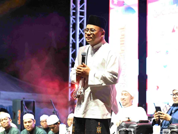 DARUL EHSAN BERSELAWAT