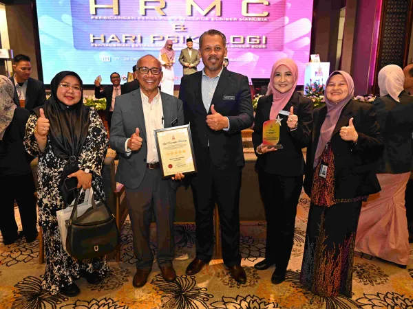 MAJLIS PERASMIAN PENUTUP PERSIDANGAN PENGURUS PENGURUS SUMBER MANUSIA DAN HARI PSIKOLOGI PENTADBIRAN SUK 2025