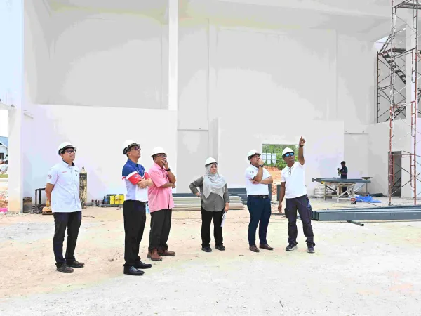 TURUN PADANG BARISAN PENGURUSAN