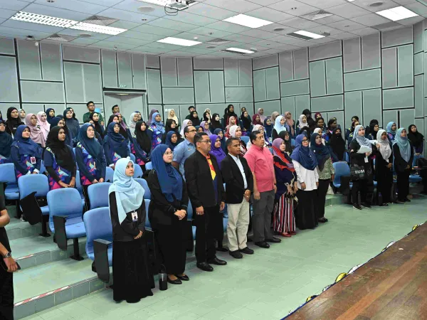 KOMUNITI PENDIDIKAN MPS -UIAM