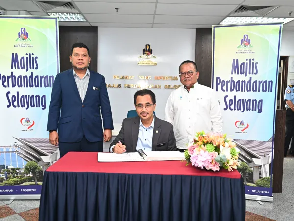 KUNJUNG HORMAT FAMA SELAYANG DAN WILAYAH