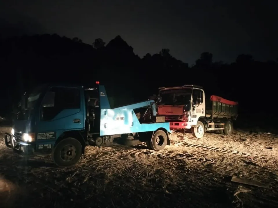 Lagi Lori Sampah Disita