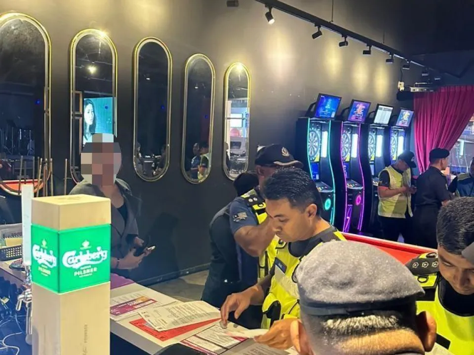 Pemilik Premis Perniagaan Dikenakan Tindakan Sitaan