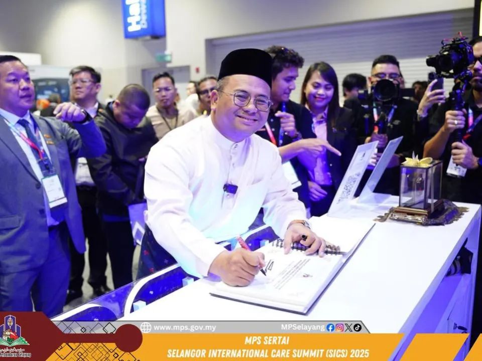 KUNJUNGAN HORMAT DATO' MENTERI BESAR SELANGOR KE RERUAI MPS DI SIBS 2025